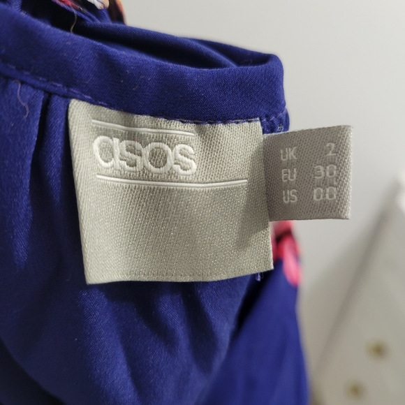 ASOS Petite Pleated Strappy Floral Maxi Wrap Dress - Picture 10 of 10